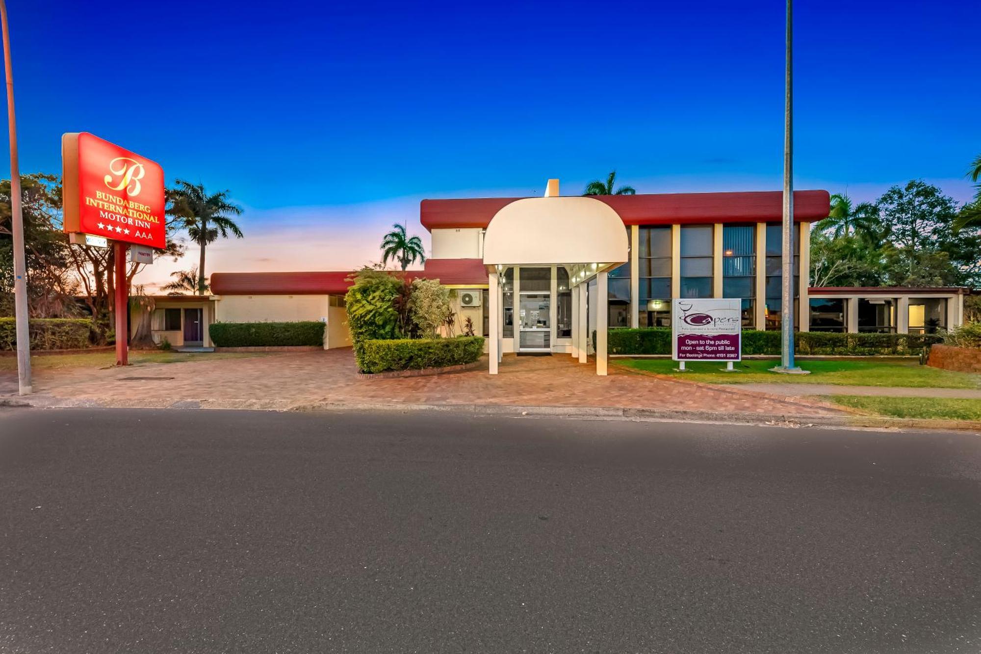 Bundaberg International Motor Inn Exteriör bild